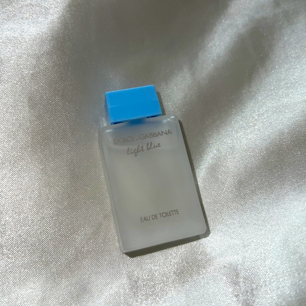 5/$15 Mini Dolce & Gabbana Light Blue Eau de Toilette
